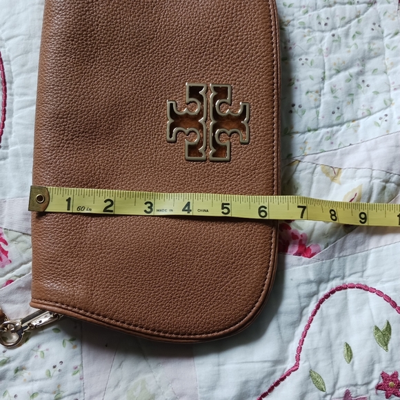 Tory Burch Camel Leather Crossbody Bag - Picture 13 of 15